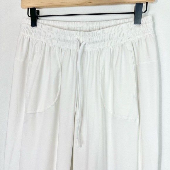 NoBull Women’s Jogger in White Size Small - Picture 6 of 15
